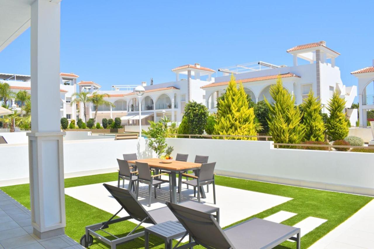 New Build Apartment On Beautiful Modern Complex Rojales Luaran gambar