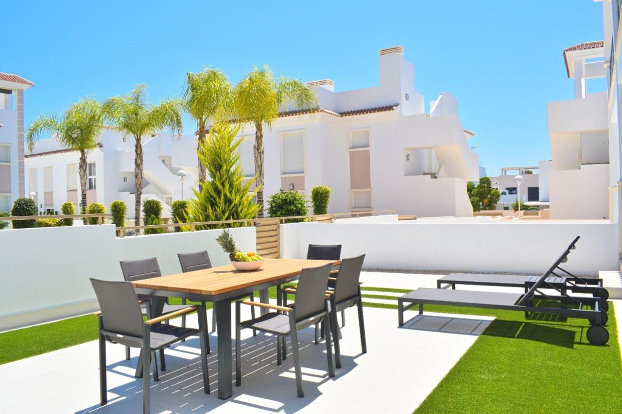 New Build Apartment On Beautiful Modern Complex Rojales Luaran gambar